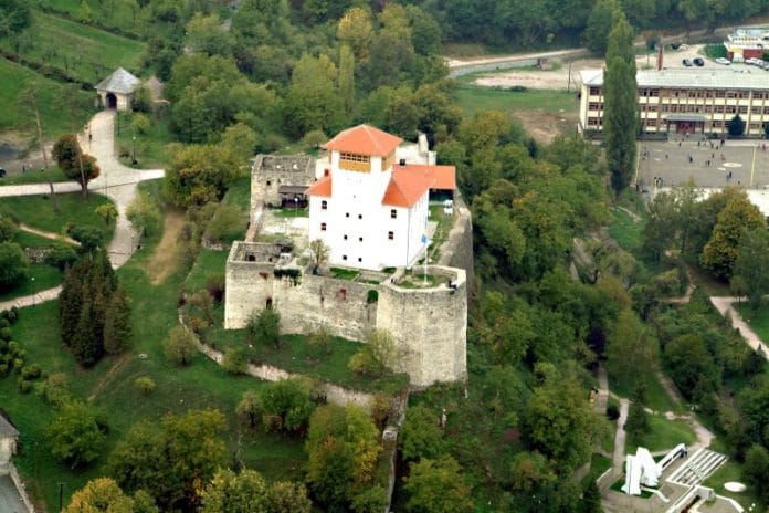 kako je gradacac dobio ime