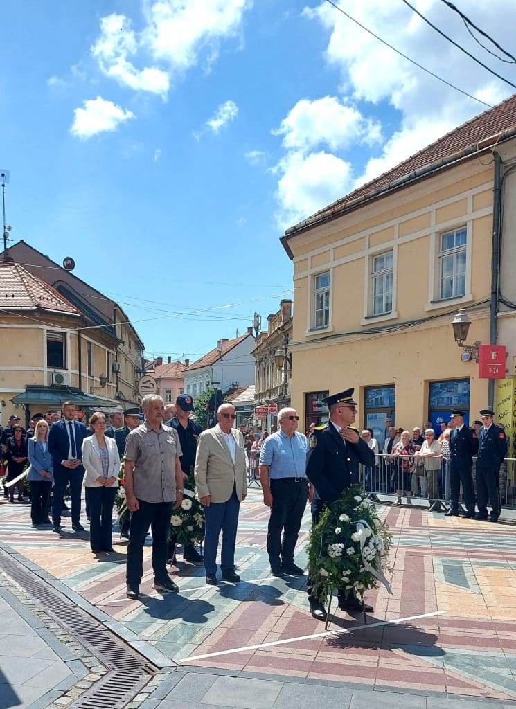 tuzla tuguje – obilježen 25. maj najtužniji dan u historiji tuzle