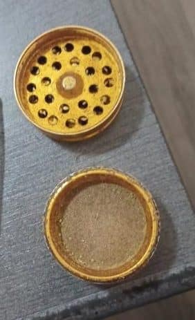 U akciji MUP-a TK pronađena veća količina opojnih droga, dvije osobe lišene slobode (FOTO) u akciji mup-a tk pronađena veća količina opojnih droga, dvije osobe lišene slobode (foto)