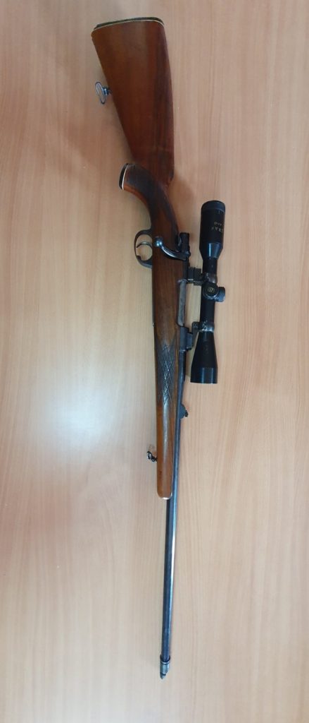 U akciji MUP-a TK pronađena veća količina opojnih droga, dvije osobe lišene slobode (FOTO) u akciji mup-a tk pronađena veća količina opojnih droga, dvije osobe lišene slobode (foto)