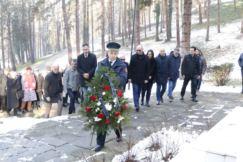 grad tuzla svečano obilježio dan državnosti bih: tuzlanski način života je model za jedinstvenu i prosperitetnu bih