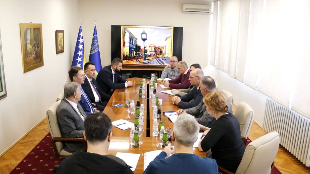 Gradonačelnik Lugavić i federalni ministri razgovarali o ključnim projektima za razvoj grad