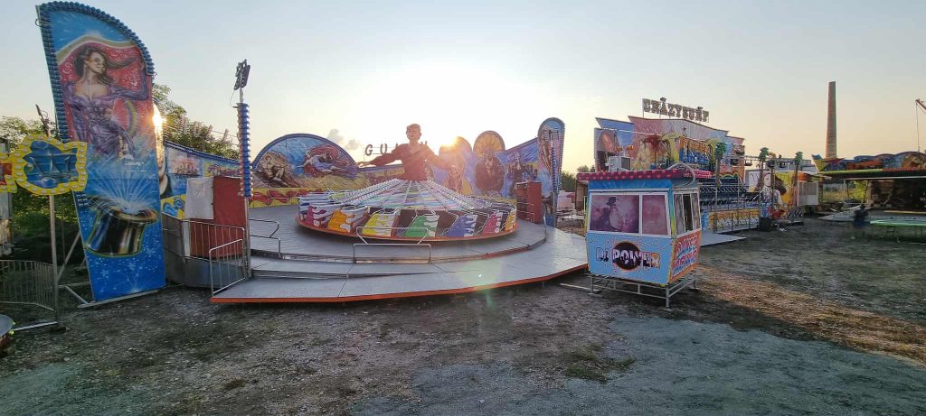 Luna park Europa u Živinicama ostavlja bez daha – morate vidjeti ove atrakcije! (FOTO)