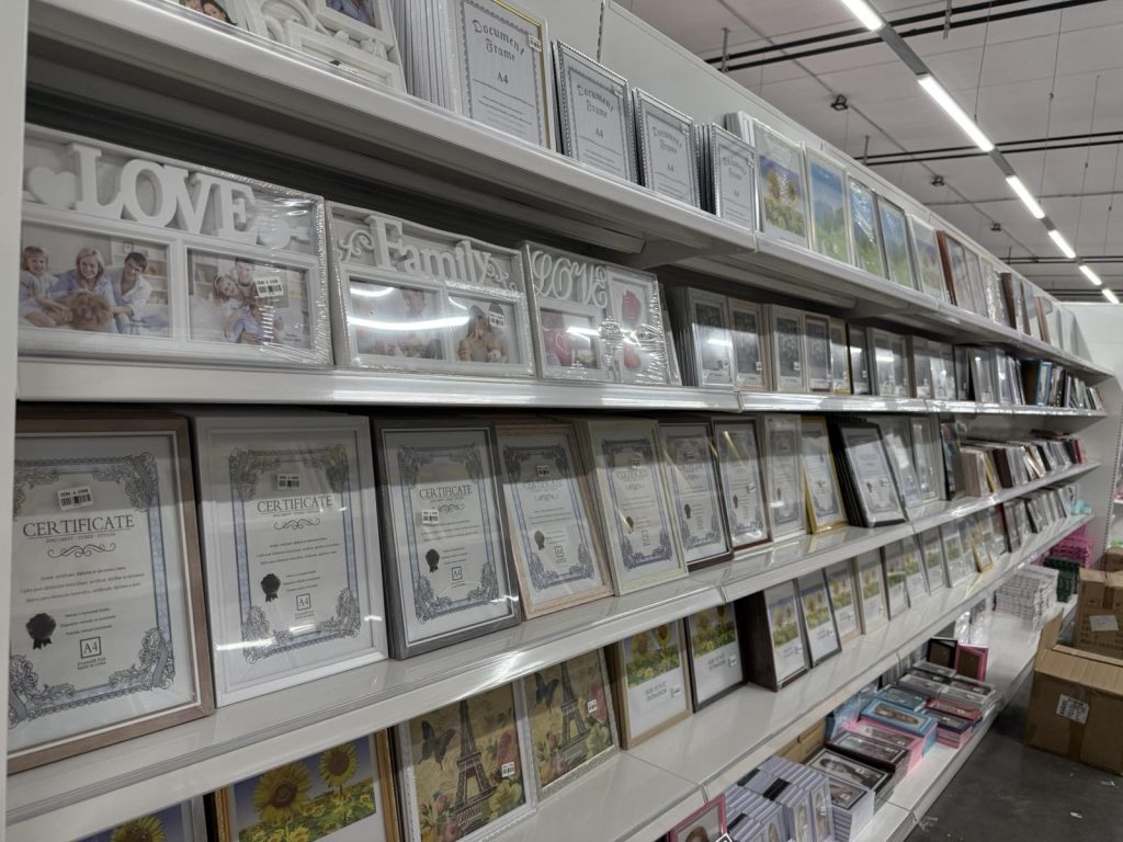Otvoren Joli Shop u Živinicama – sve što vam treba na jednom mjestu! Otvoren Joli Shop u Živinicama – sve što vam treba na jednom mjestu!