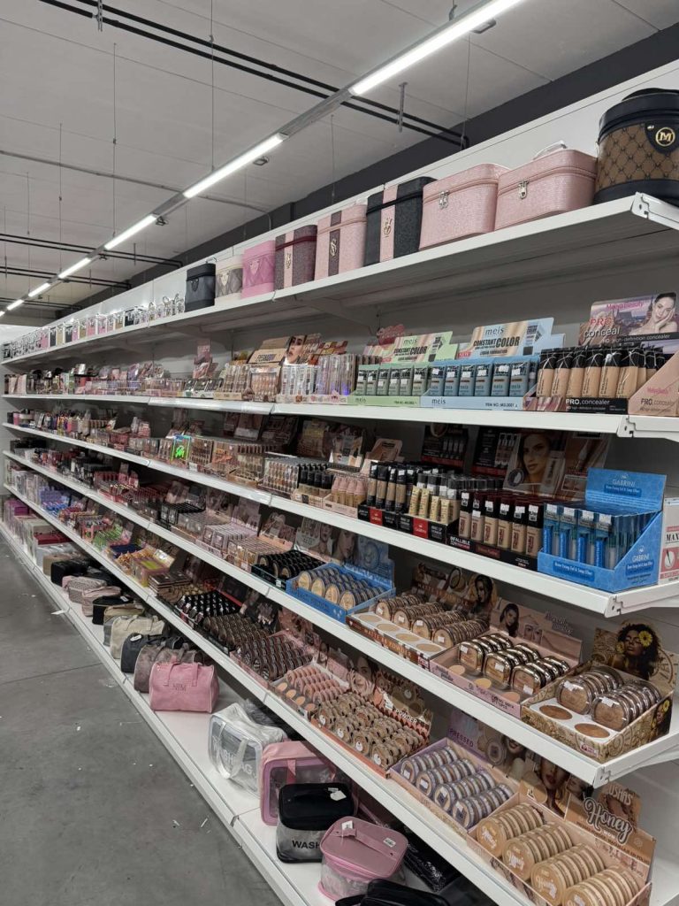 Otvoren Joli Shop u Živinicama – sve što vam treba na jednom mjestu! Otvoren Joli Shop u Živinicama – sve što vam treba na jednom mjestu!